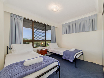 9th floor / 973  GOLD COAST HWY, Palm Beach