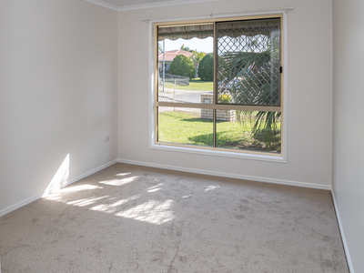 12 KARINA COURT, Urangan