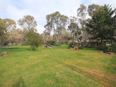 8 Joes Road, Heathcote