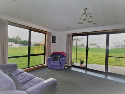 63A Old Bass Highway, Wynyard