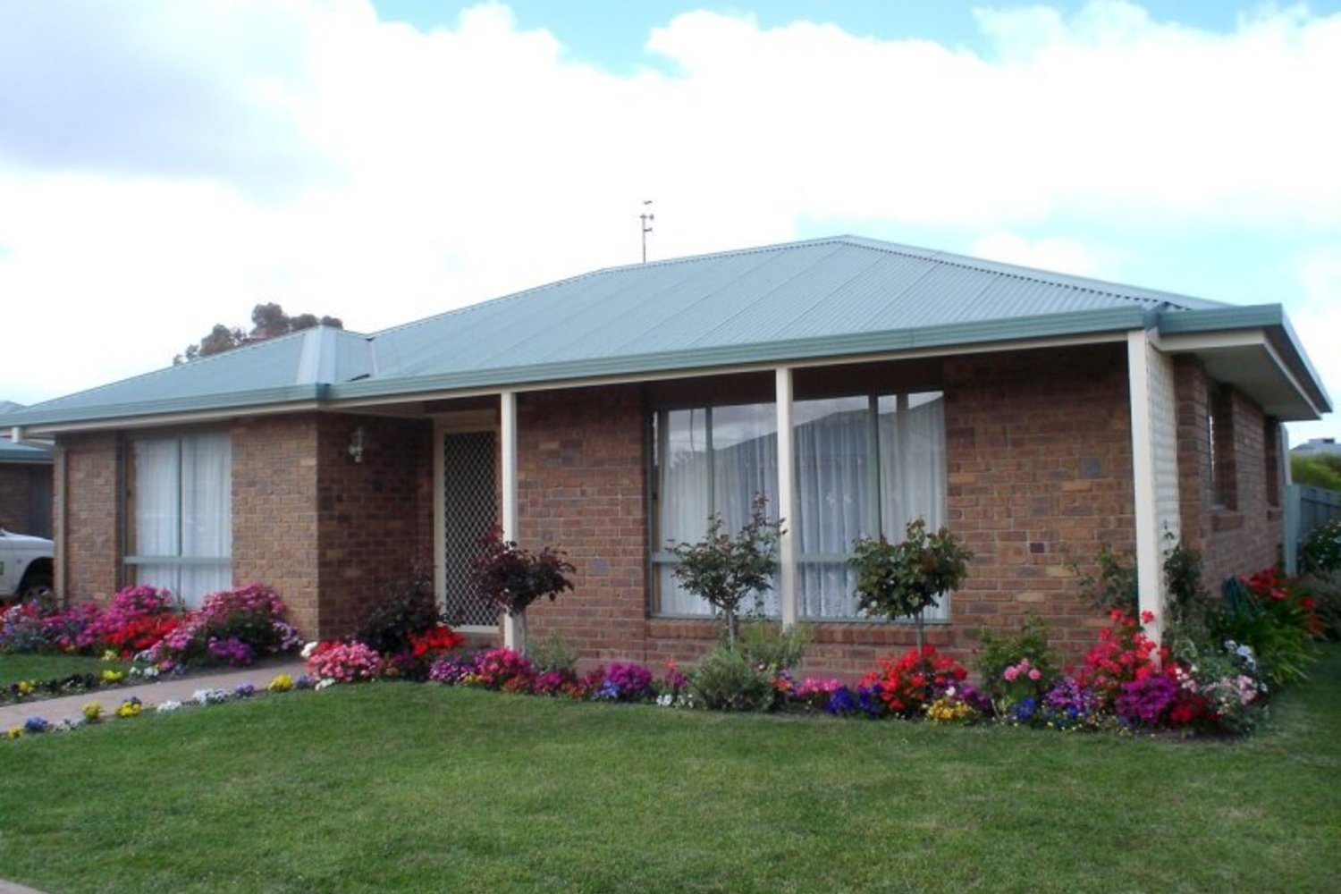 Magee Court, Horsham