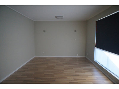 4 / 8 High Street, Horsham