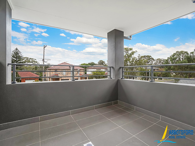 33 Laundess Avenue, Panania