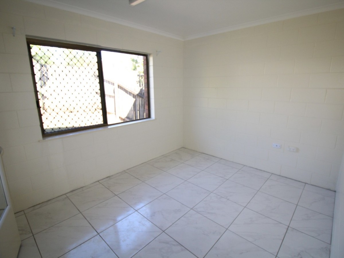 24 Tower Avenue, Atherton