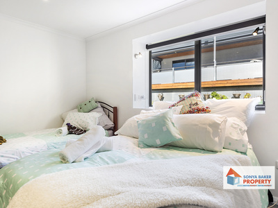 128 Irby Boulevard, Sisters Beach