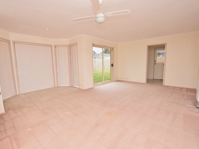 16 The Parkway, Hampton Park