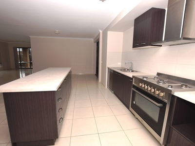 38 Peridot Avenue, Officer