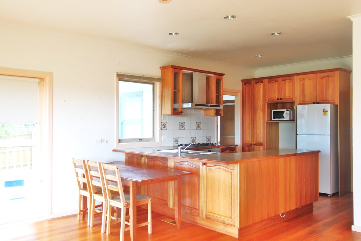 22 Linden Street, Box Hill South