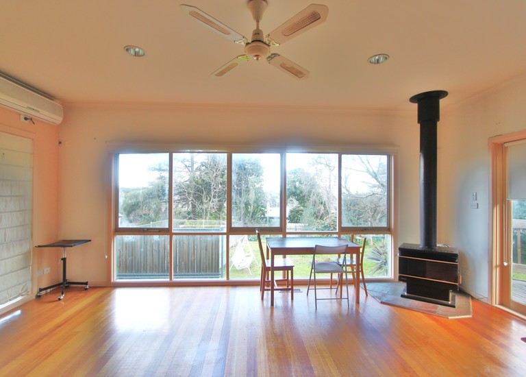 22 Linden Street, Box Hill South