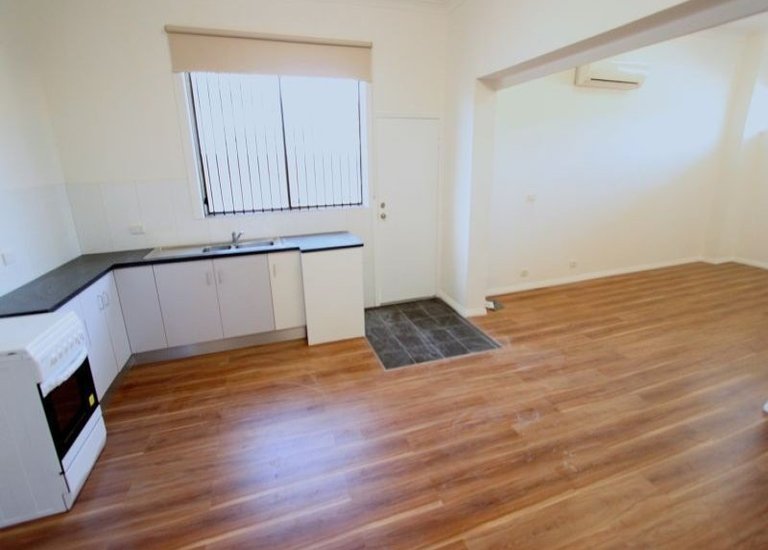 1 / 716 Barkly Street, West Foot... 1 / 716 Barkly Street, West Foot...