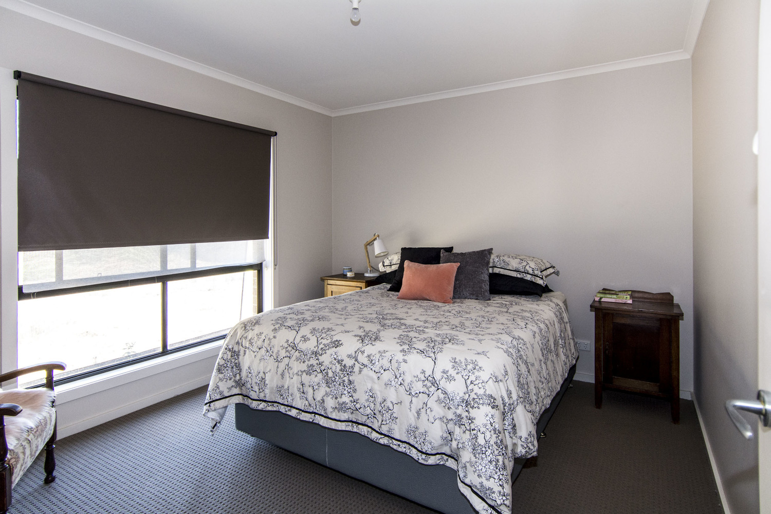 5 Matthews Court, Horsham