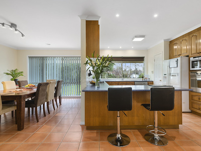 8 Horizon Court, Gisborne