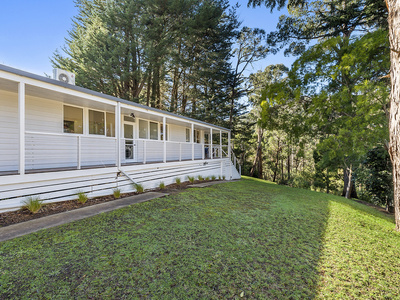 2 Anzac Road, Mount Macedon