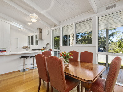 2 Anzac Road, Mount Macedon