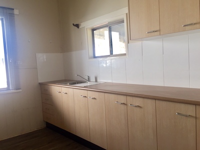 384 Alma , Hay South