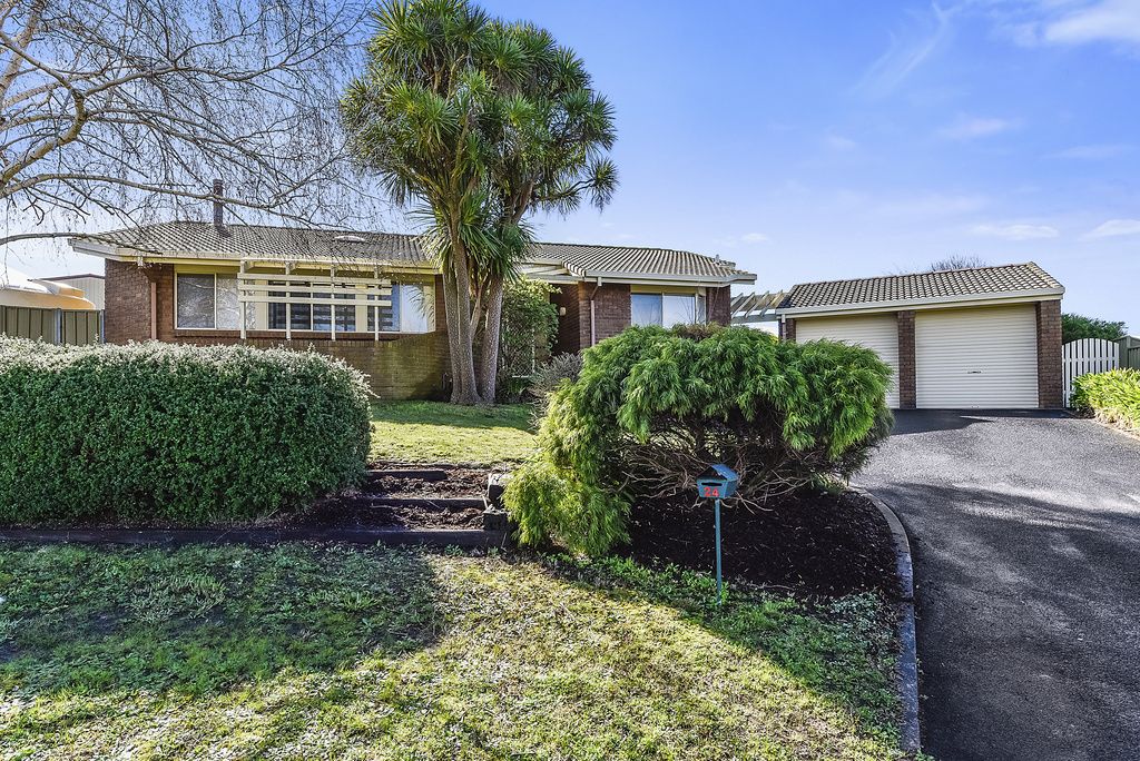 24 Shalamar Crescent, Mount Gambier