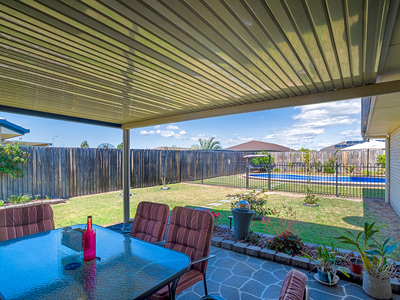 6 Pharlap Court, Point Vernon