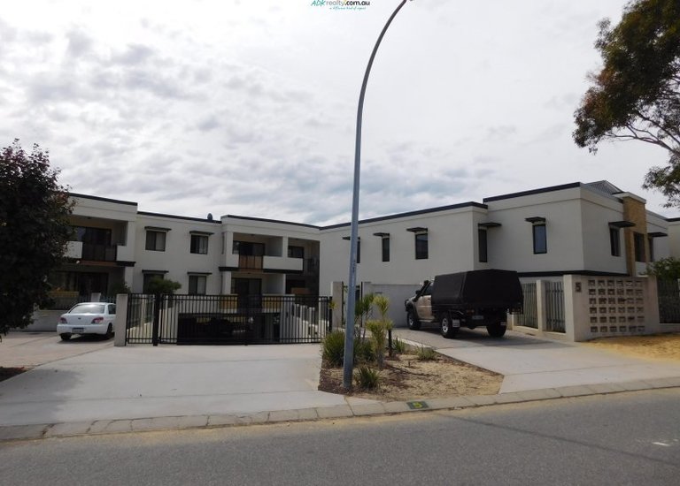 29 / 5 Eastleigh Loop, Currambine 29 / 5 Eastleigh Loop, Currambine