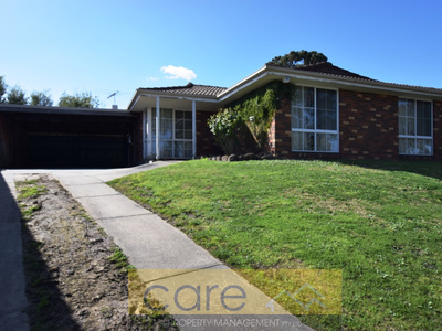 133 Oaktree Drive, Hampton Park