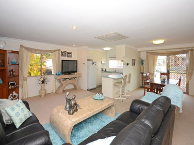 7 CORBET COURT, Pialba