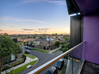 216 / 31-35 Harrow Street, Box Hill