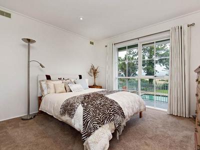 7 Benson Drive, Yering