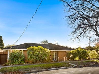 2 / 210 Warrigal Road, Camberwell