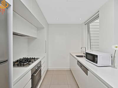 510 / 38 Peninsula Drive, Breakfast Point