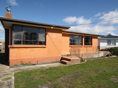 16 Daphne Street, Wynyard