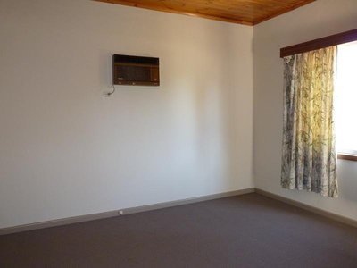 15 Hazel Street, Horsham