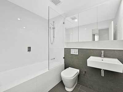 312 / 5 Verona Drive, Wentworth Point