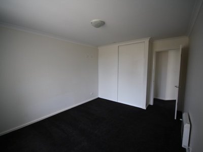 2 / 19 Moore Court, Wynyard
