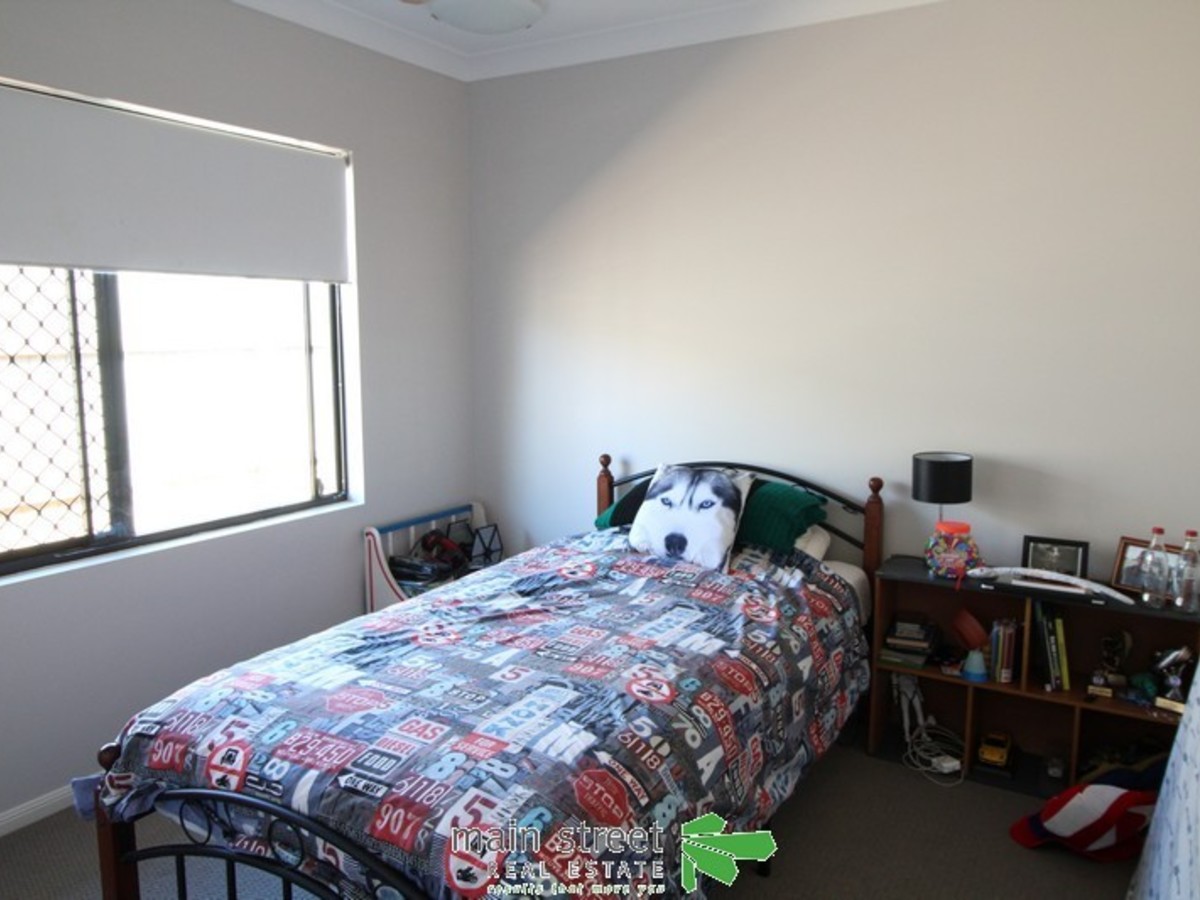 58 Danzer Drive, Atherton