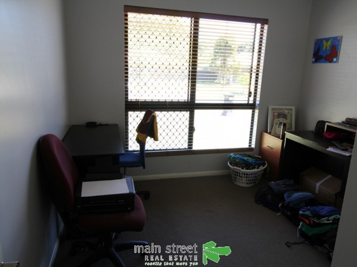 58 Danzer Drive, Atherton