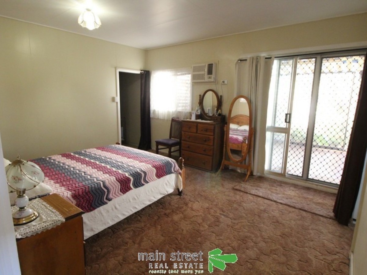 9 Logan Street, Atherton