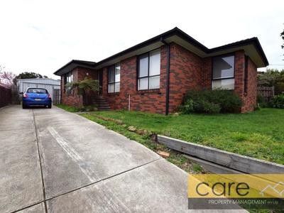 15 Meredith Crescent, Hampton Park