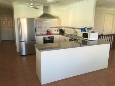 11 Faye Avenue, Scarness