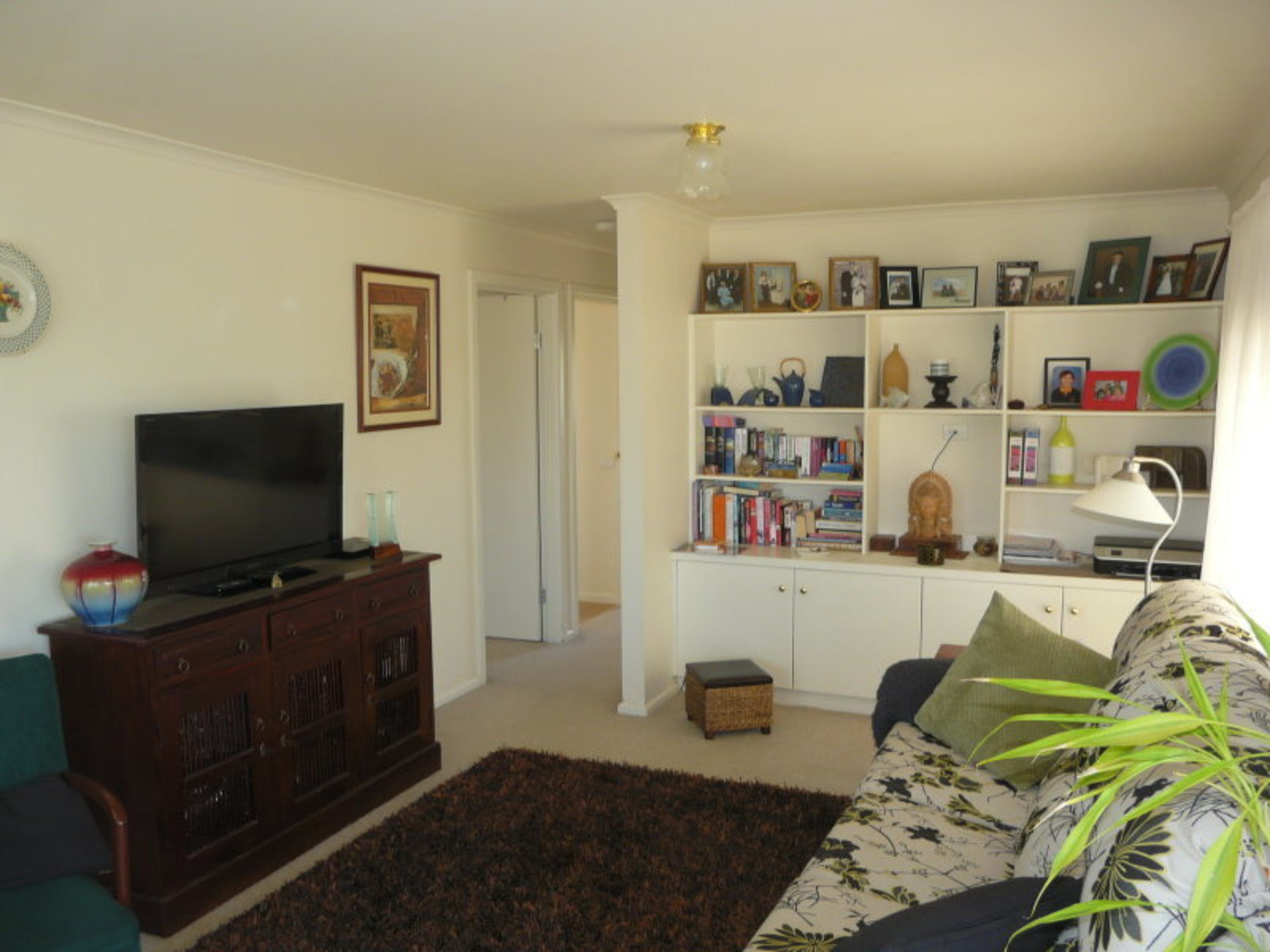 8 Corio Street, Murchison