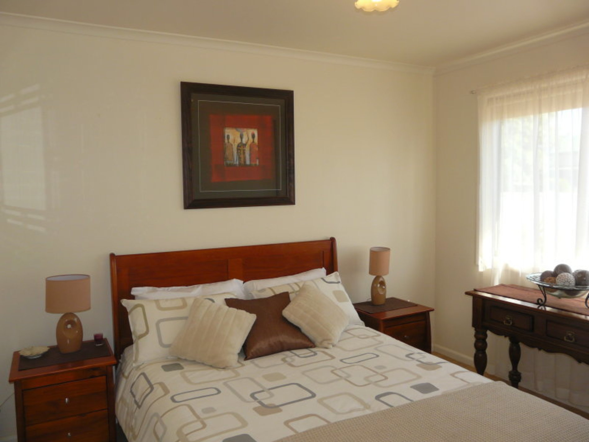 8 Corio Street, Murchison