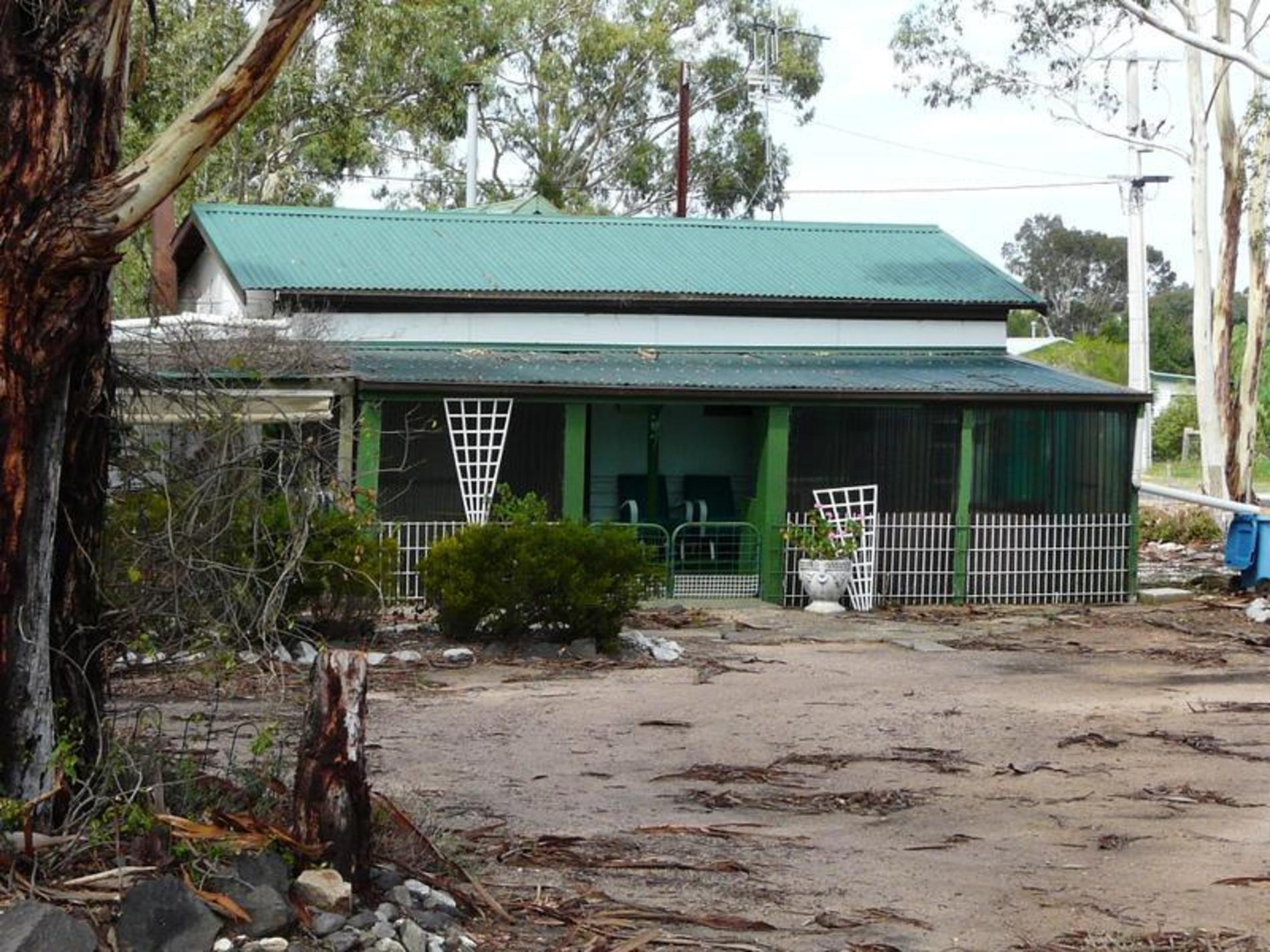 90 Grant Street, Mangalore