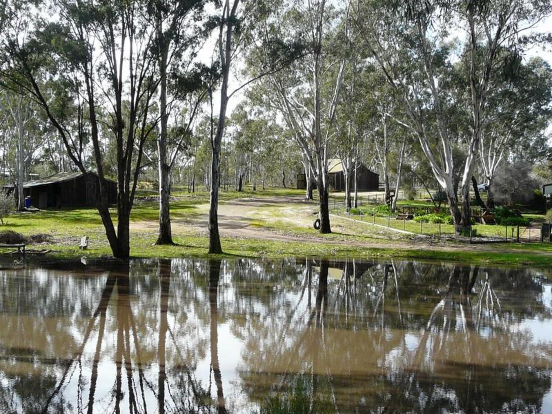 13-14, 59 Reynolds Court, Graytown