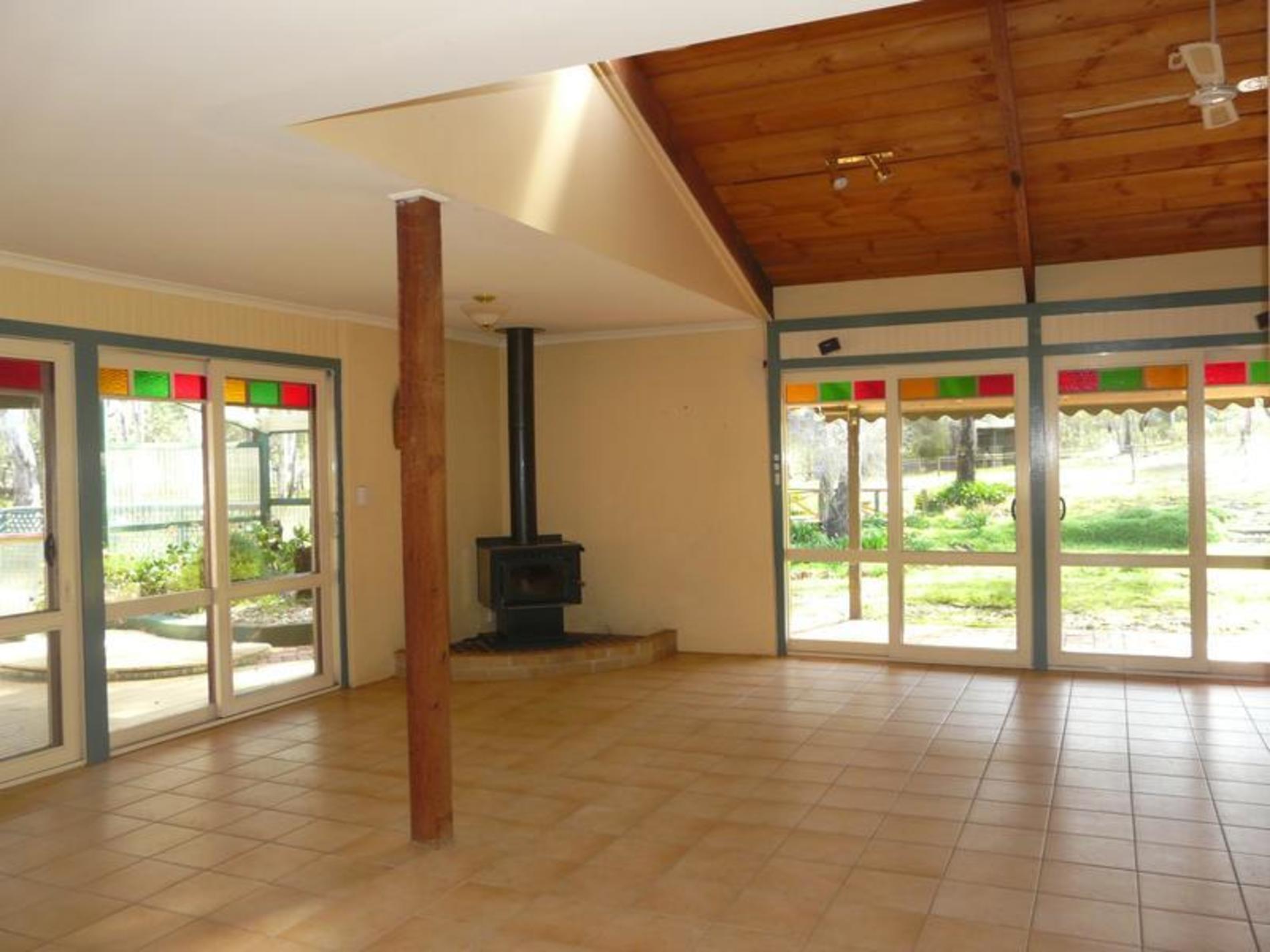 13-14, 59 Reynolds Court, Graytown