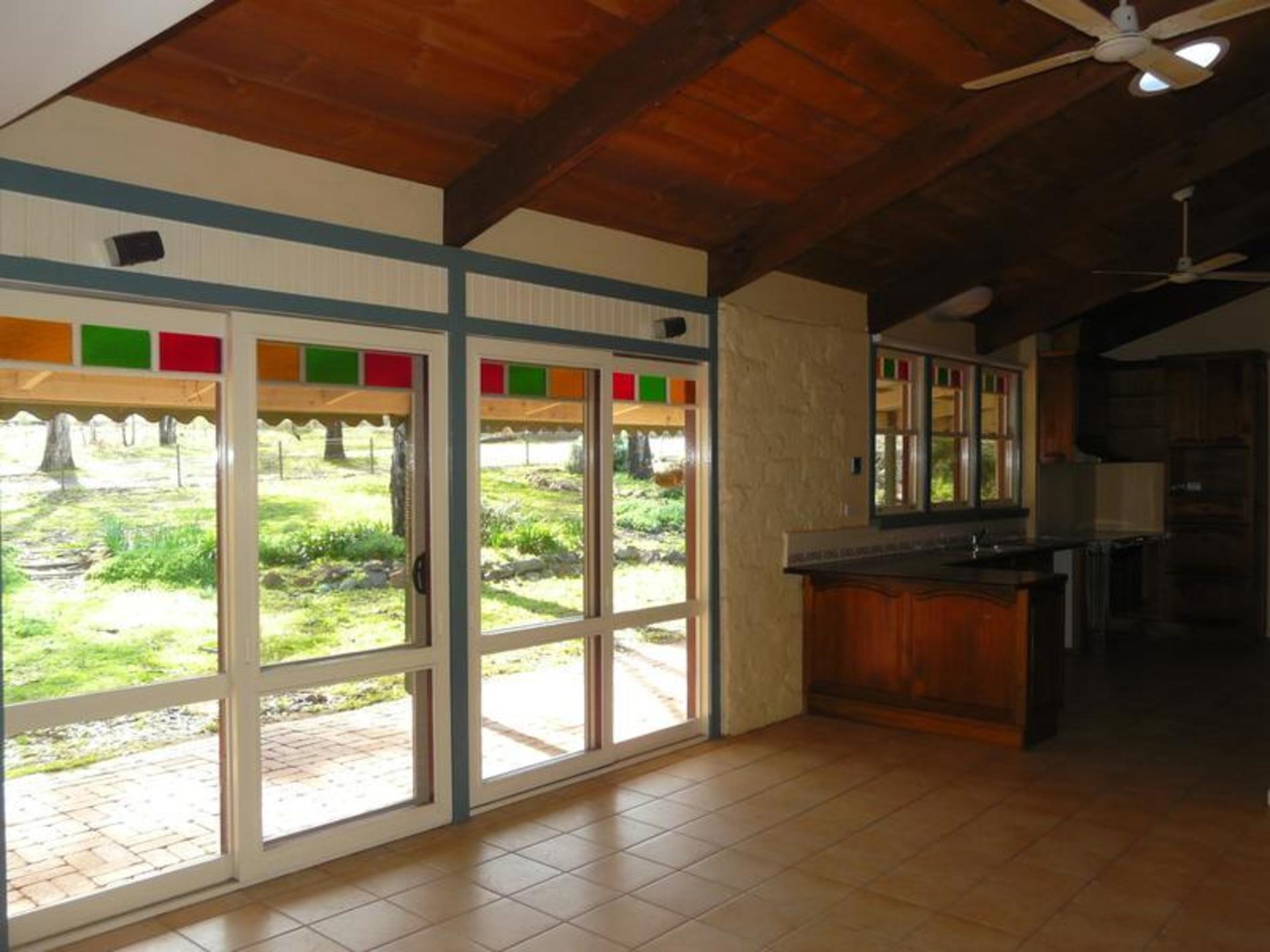 13-14, 59 Reynolds Court, Graytown