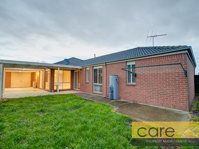 43 Harrington Drive, Narre Warren South