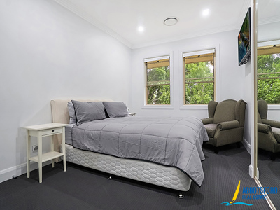 24 / 3a Blackwall Point Road, Abbotsford