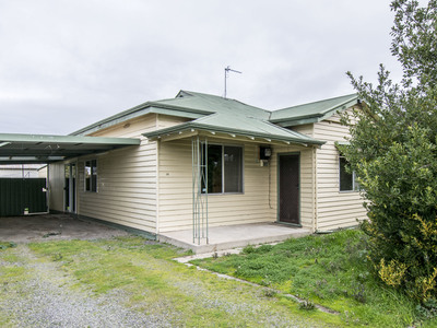 15 Hazel Street, Horsham