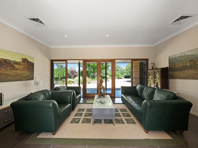 7  Saunders Road, Cobaw