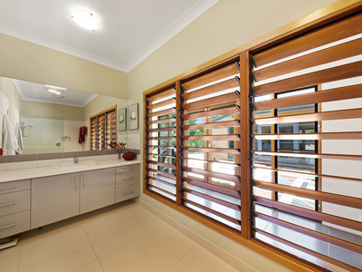 7  Saunders Road, Cobaw