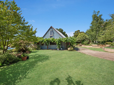 7  Saunders Road, Cobaw