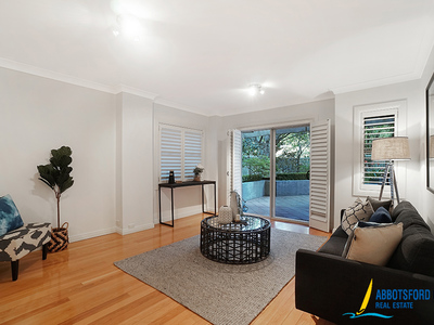 8 / 3 Harbourview Crescent, Abbotsford